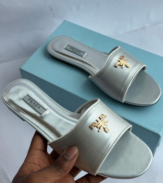 Original Prada Flip-on