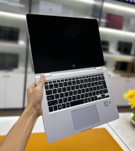 Neat HP Elitebook 1030 G2 x360 