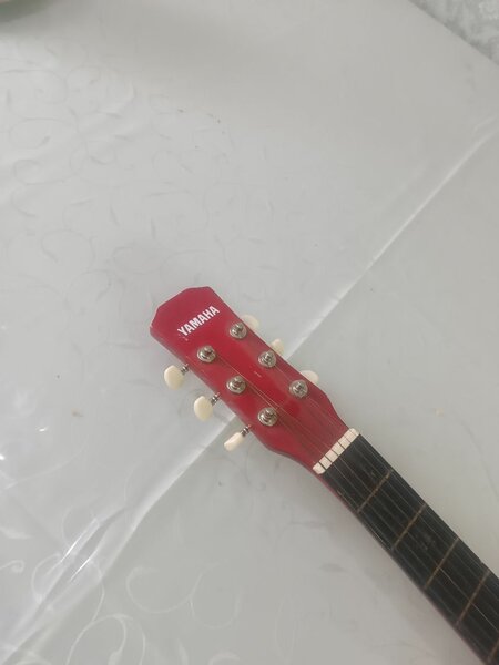 Гитара акустическая Yamaha