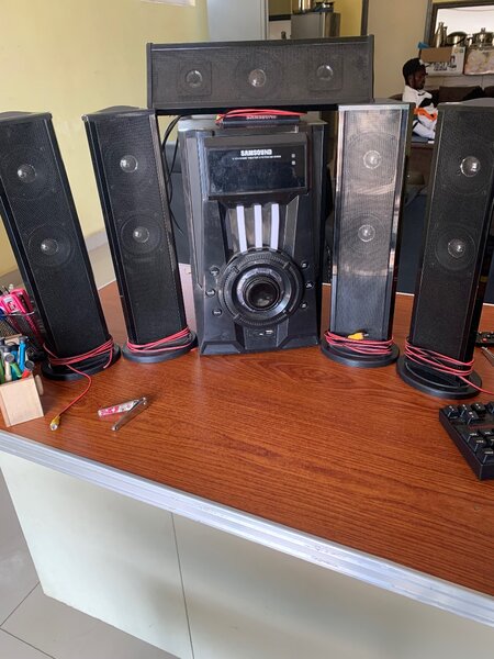 Samsound Home theatre.