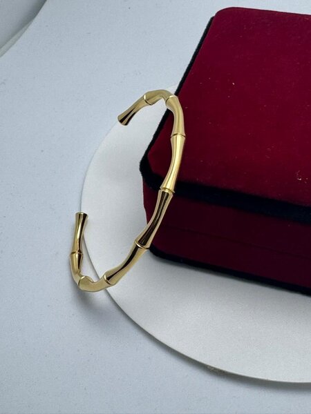 Bracelets élégants en métal