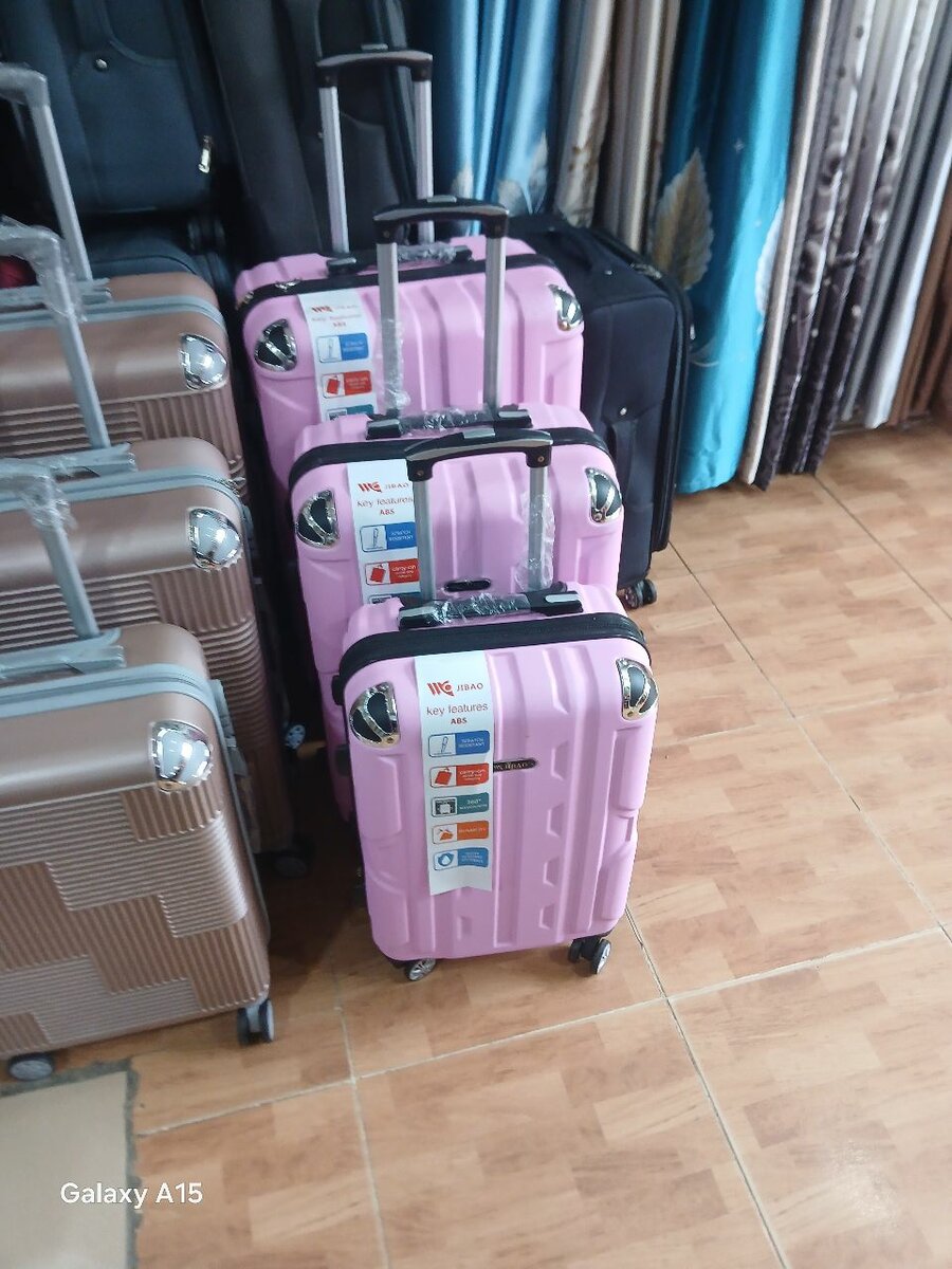 Valises à 35000 les 3 pièces