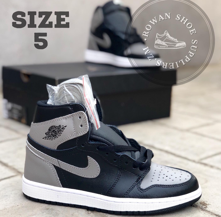 Jordan Air Jordan sneakers, grey and black SIZE 5