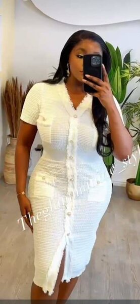 Chic robe blanche pour dame