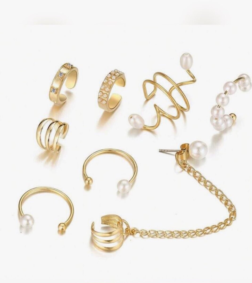 Ensemble de bijoux d'oreille dorés