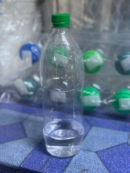 Bouteille en plastique 1L