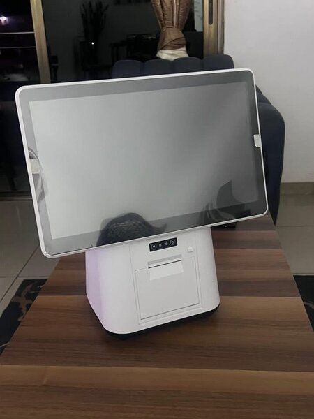 Ordinateur tout en un caisse