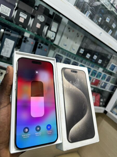 Iphone 15pro maxCE****