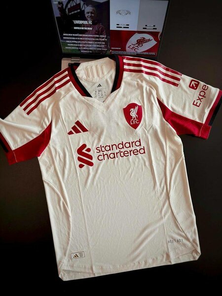 Maillot Liverpool FC 2023