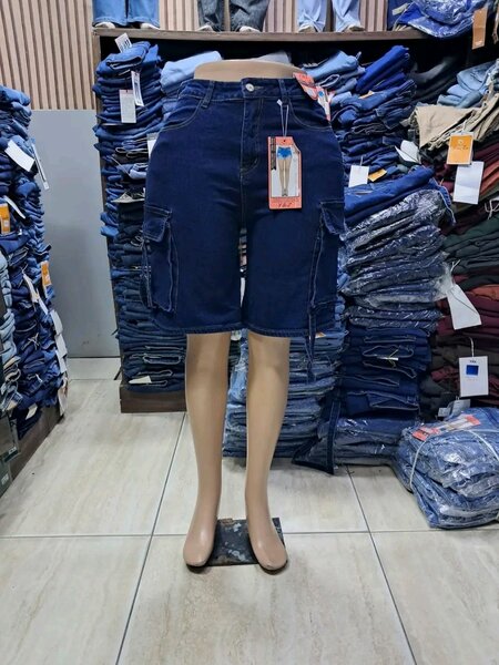 Shorts cargo en jean pour hommes