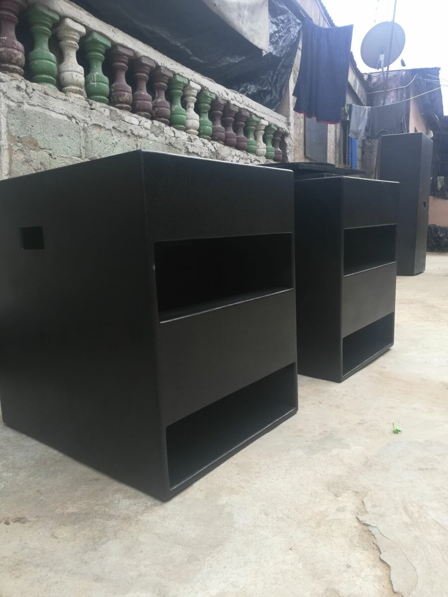 Colonne, caisson basse, micro fil,sono complet