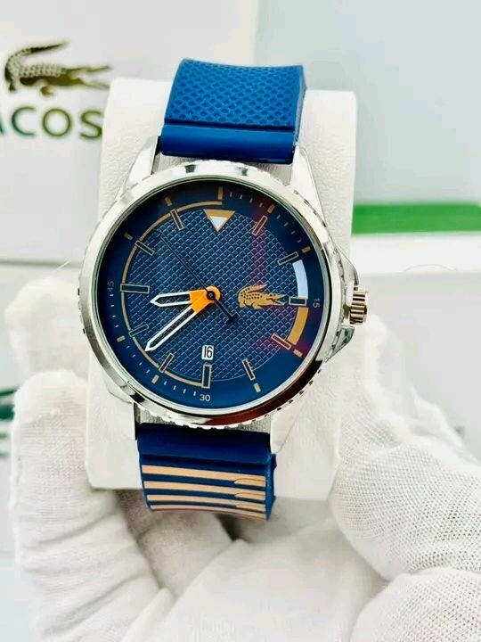 Montre élégante Lacoste