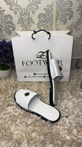 Sandales Style Croix Élégantes