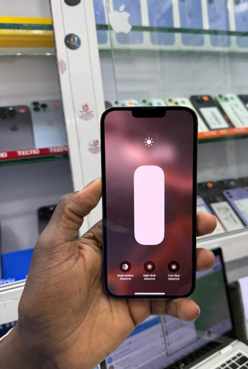 iPhone Pro Max 128Go Débloqué