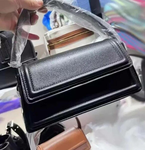 Sac à main en cuir élégant