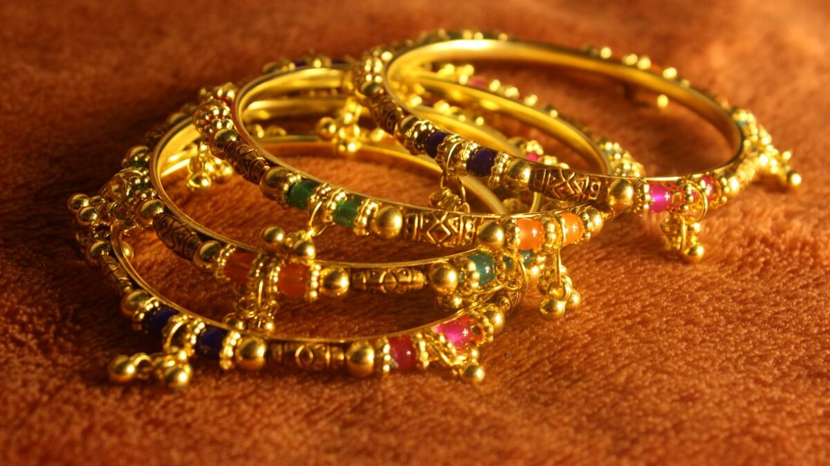 Antique Handmade Multi Color Pearls Design Bangle