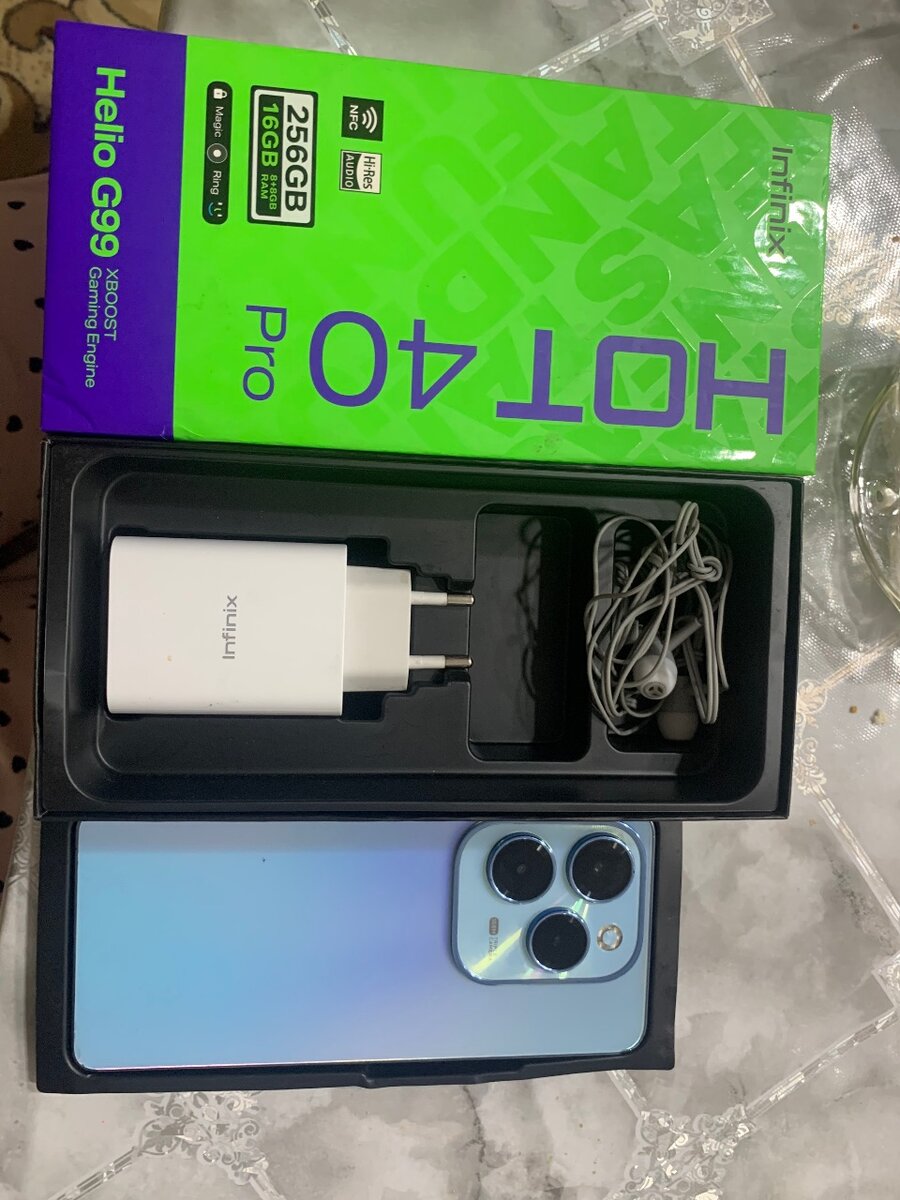 телефон Infinix