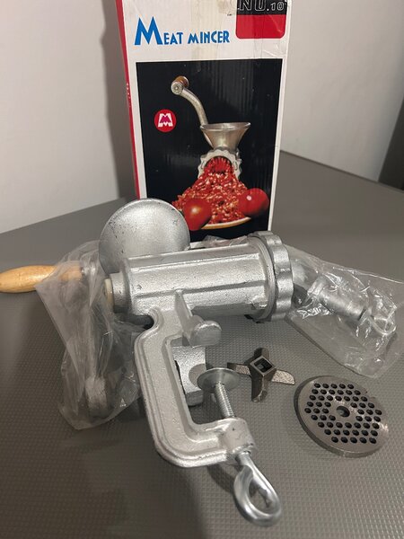 Hand Operated Meat Mincer