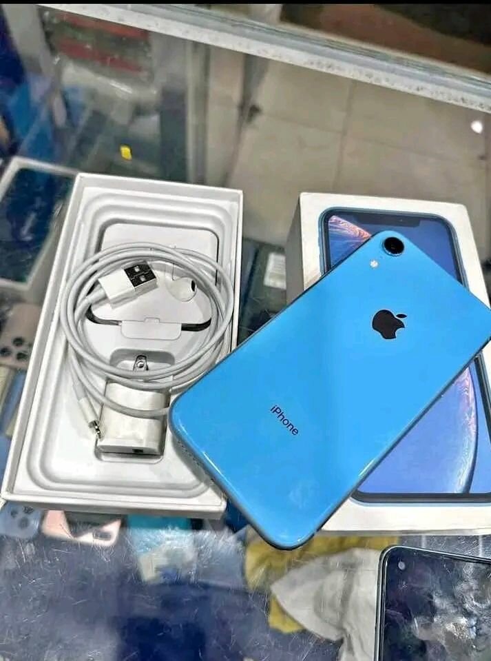 iPhone XR Bleu Débloqué