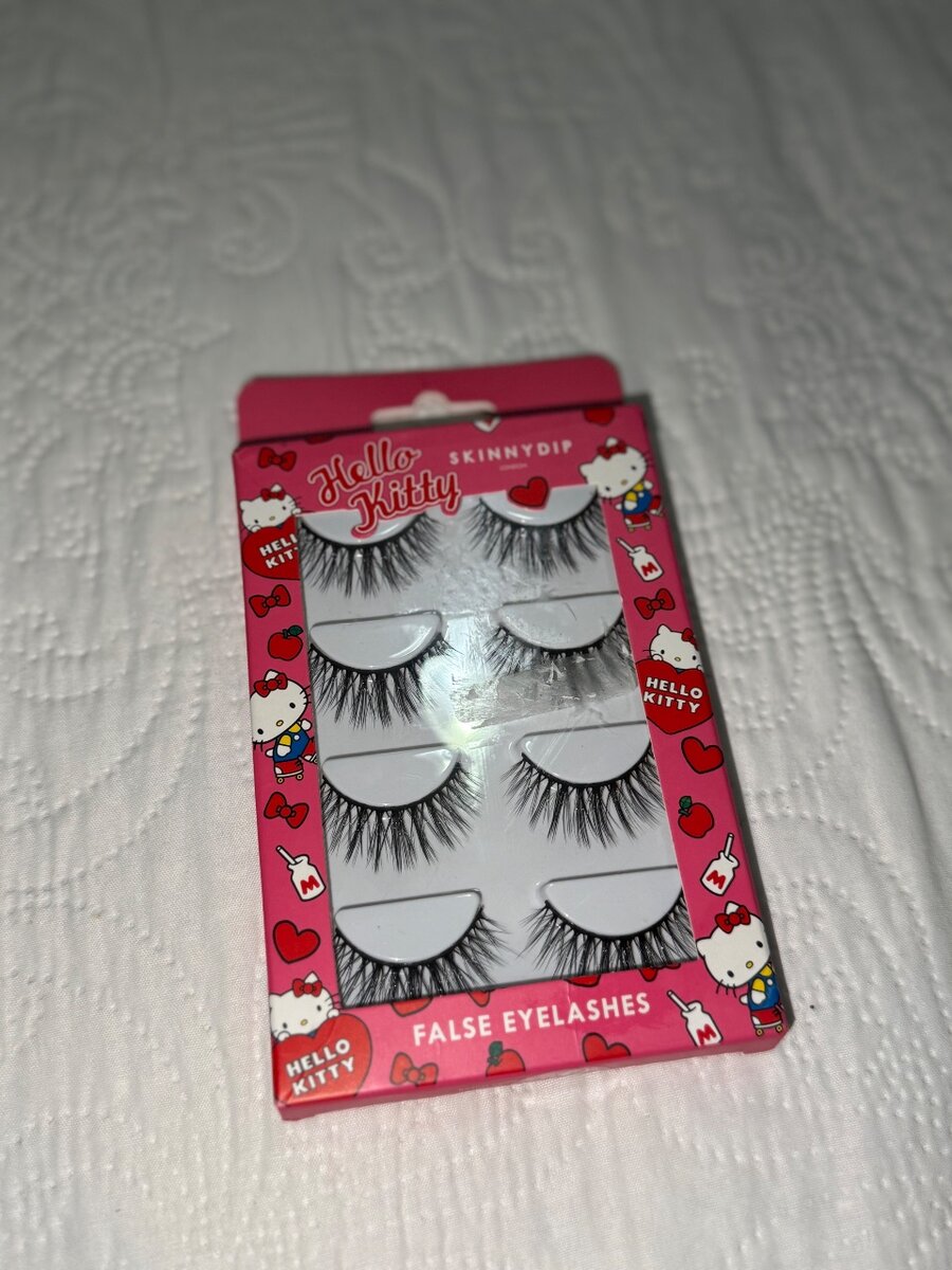 Skinny dip London Eyelashes