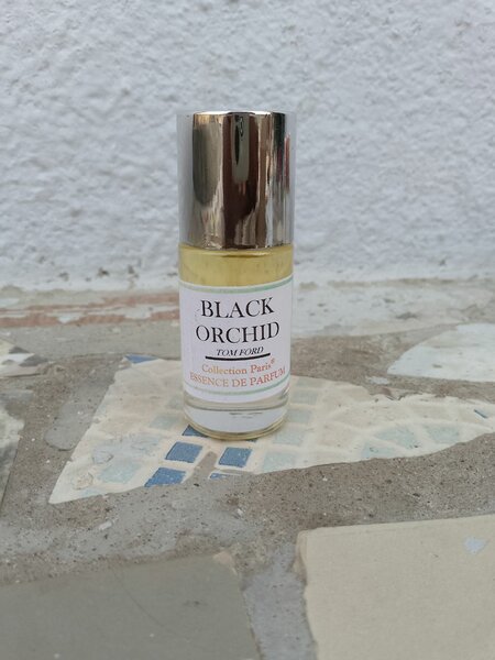 Essence de parfum non dilué