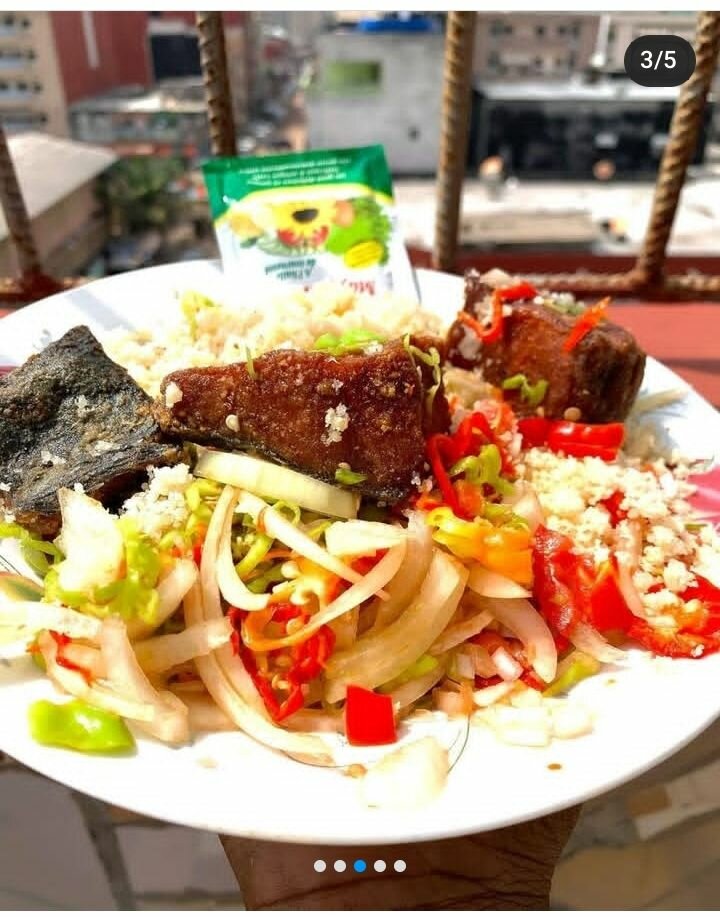 Délicieux Plat de GARBA CHAUD