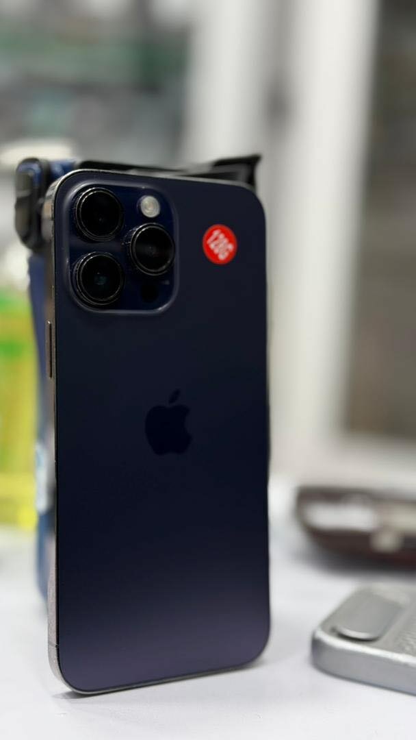 *iphone 14 pro max 128giga tout passe propre : 470.000