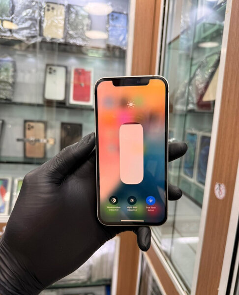 iPhone 11 64GB Blanc Débloqué