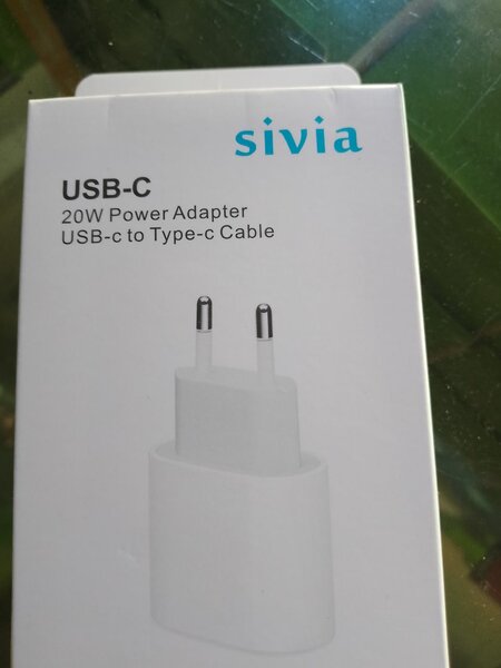 Iphone 14pro max charger