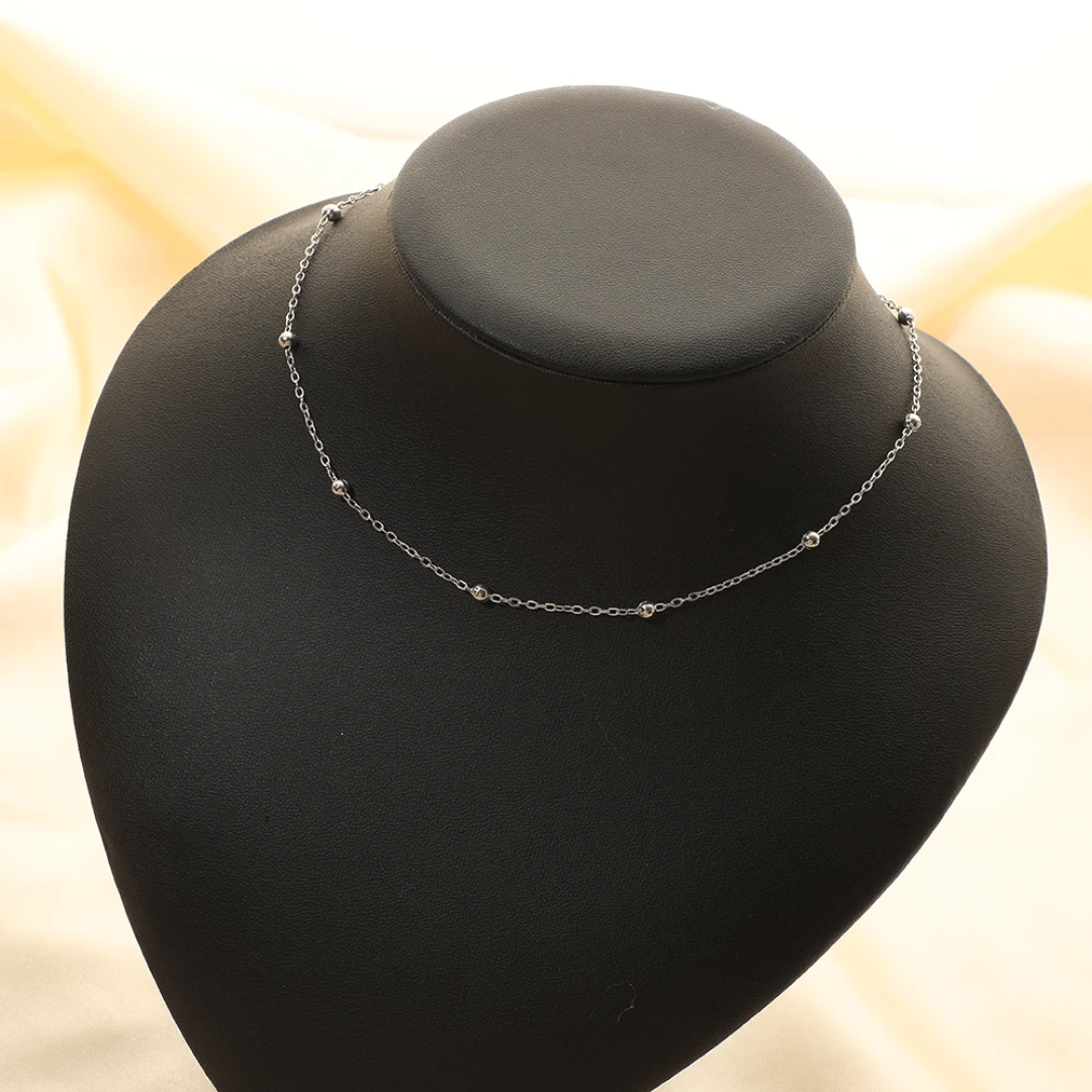 Collier Minimaliste Épuré