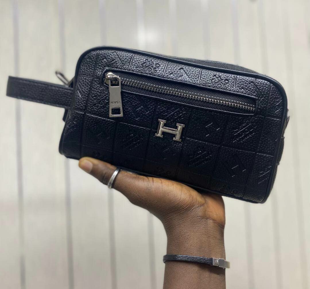 Pochette en cuir noir Hermès