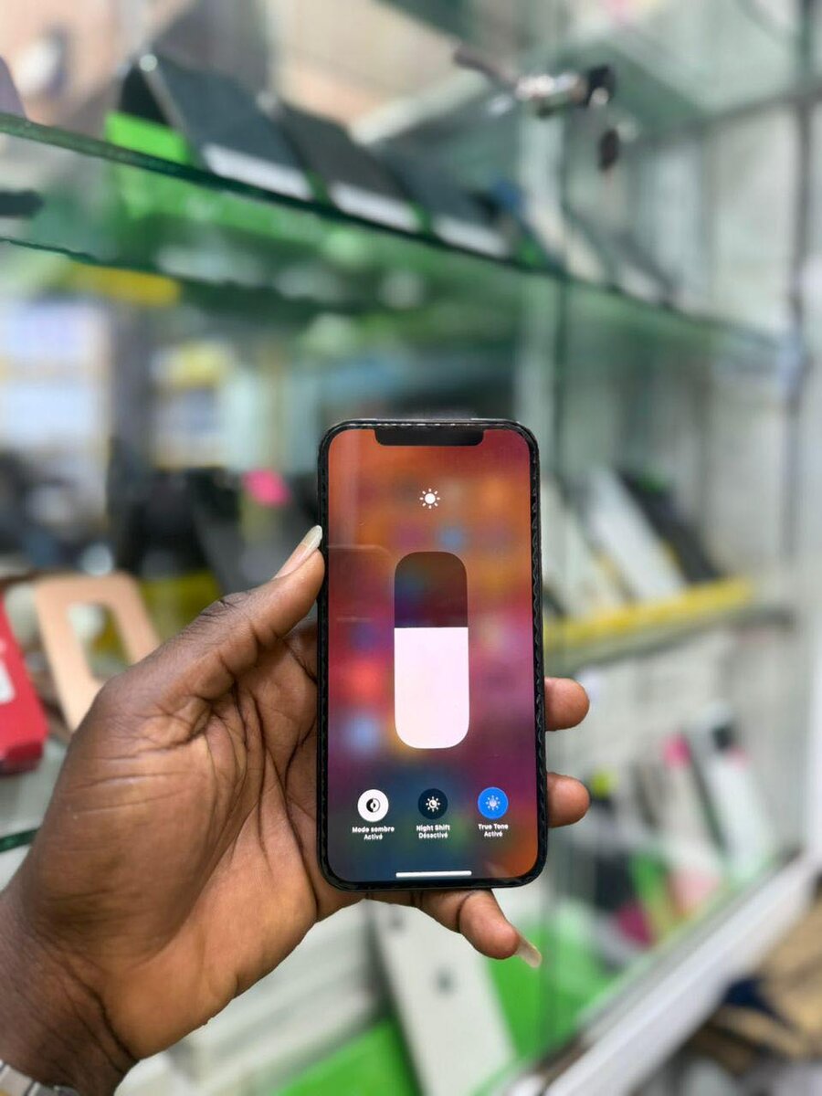 IPhone 12.pro message