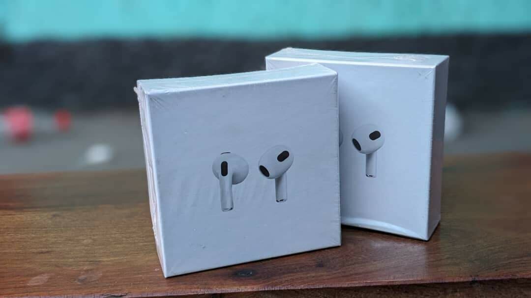 Non rubber earpods