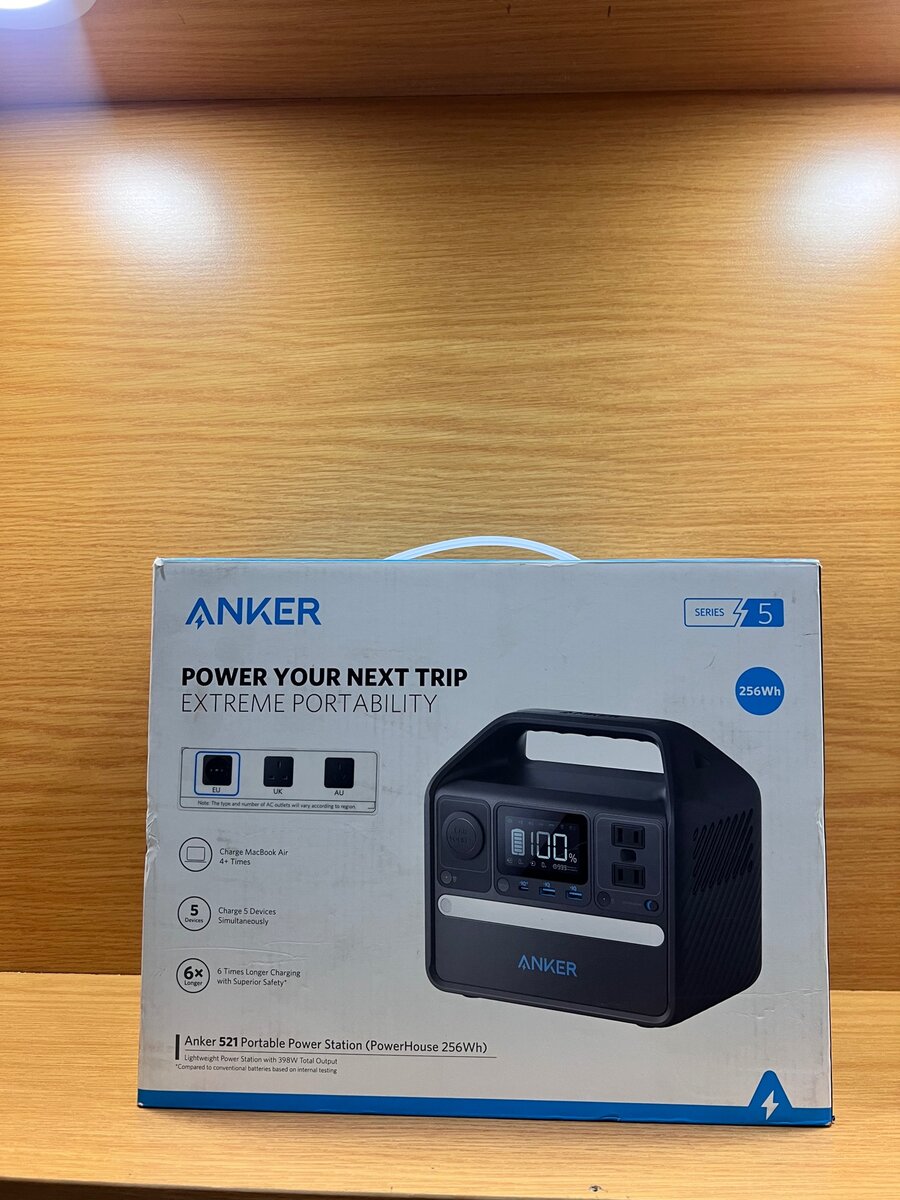 ANKER portable power station