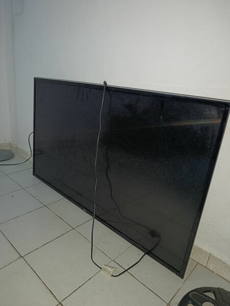 Téléviseur Écran Plat 50 pouce