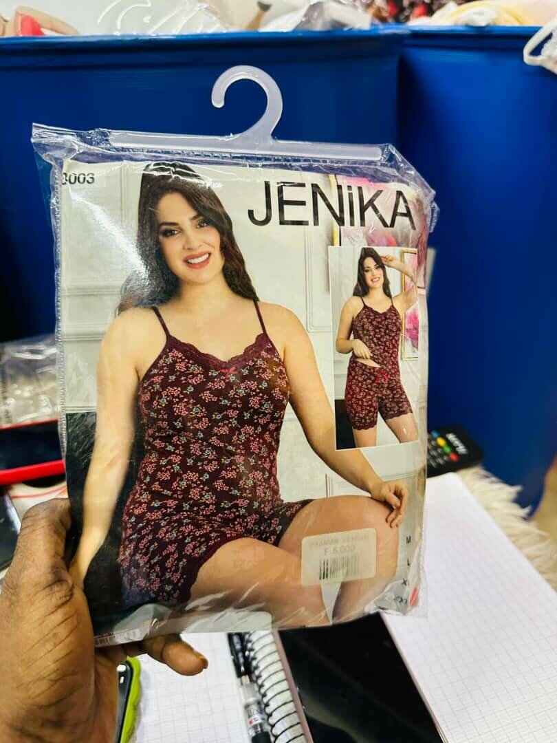 Pyjama d'été confortable femme