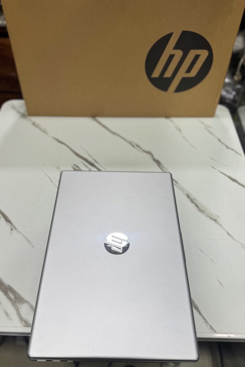 HP laptop 15 core i5 12th géné