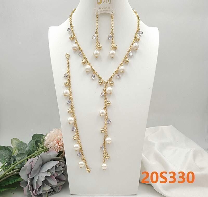 Collier Élégance Perlière