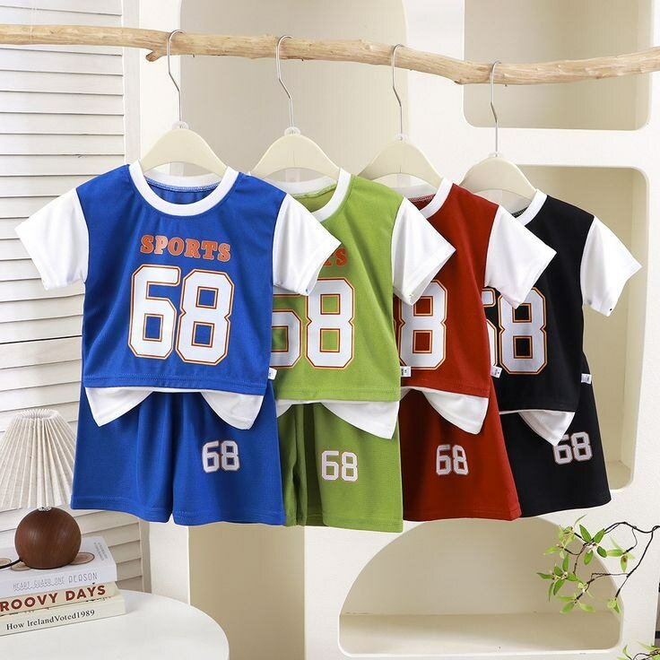 Ensemble de sport pour garçons