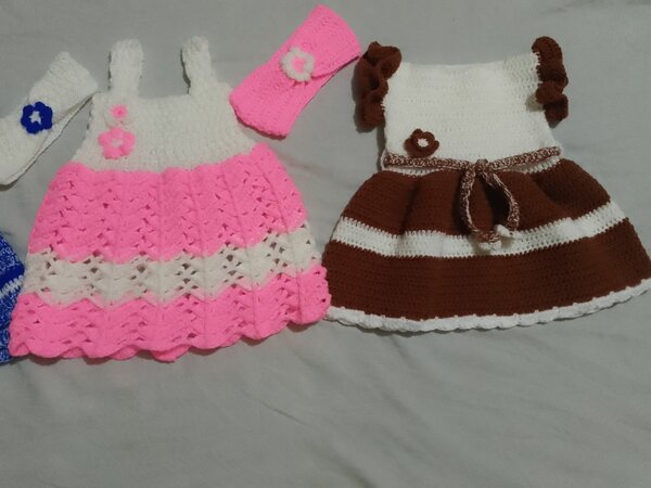 Ensemble robe bébé tricot