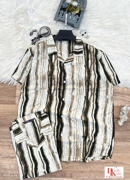 Chemise à rayures d'été