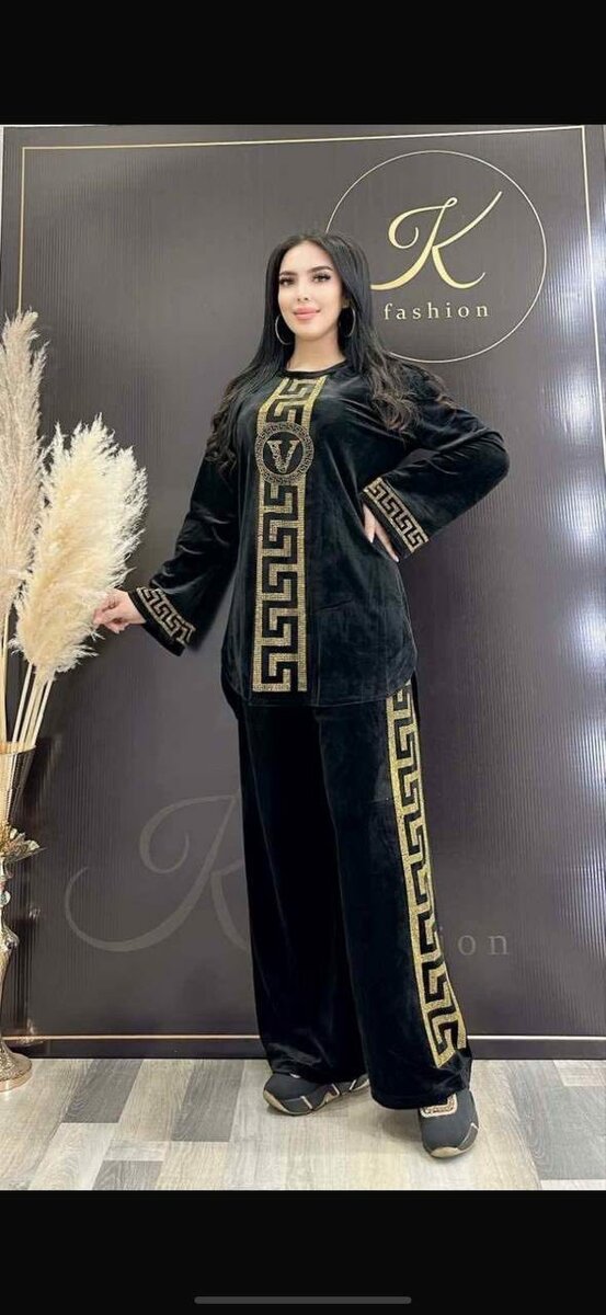 Туника с юбкой и штанами