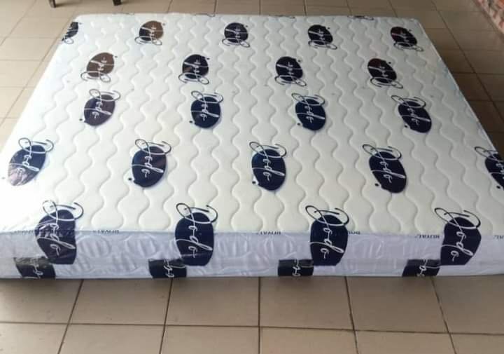 Matelas orthopédique 2 places