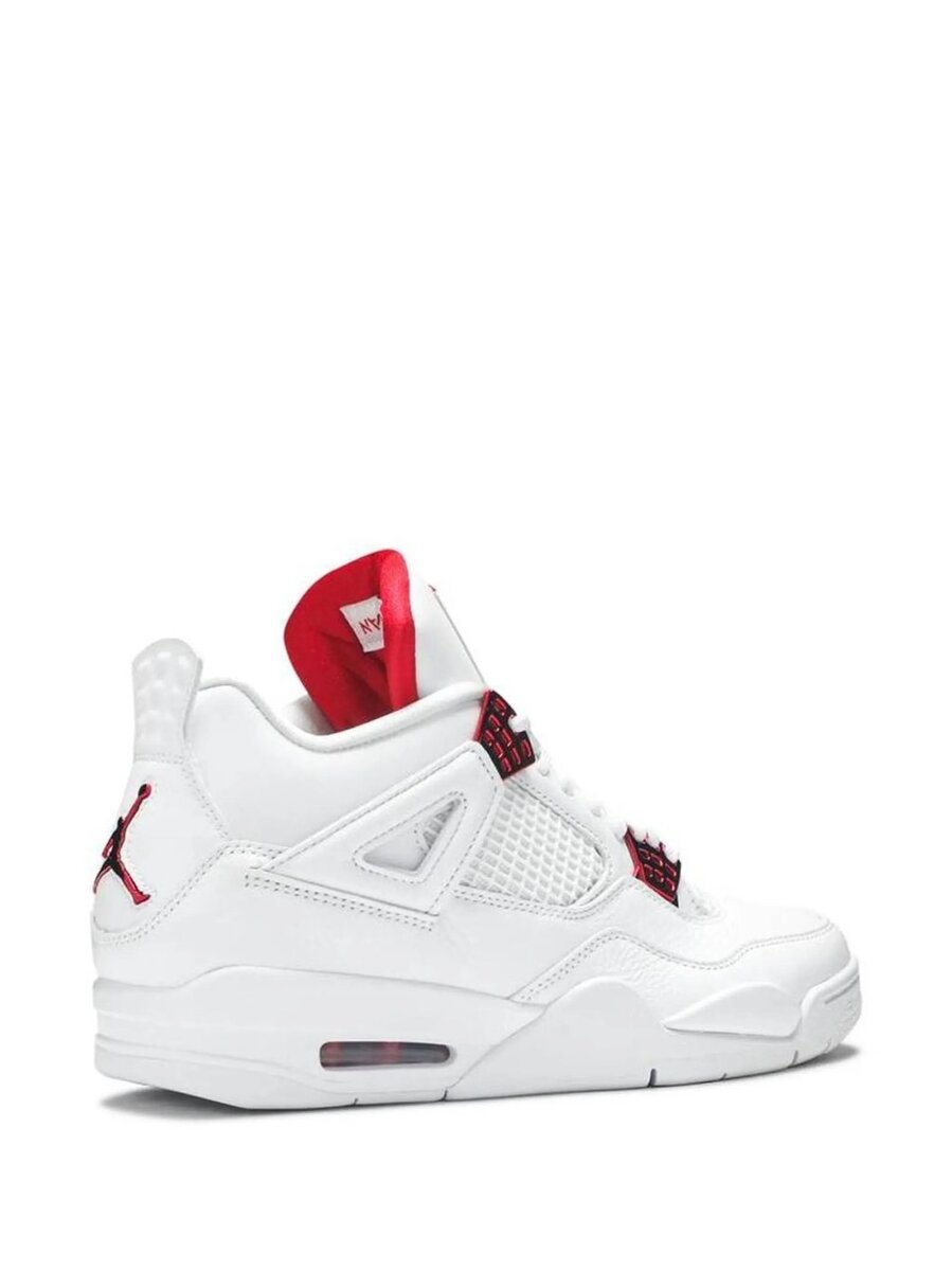 JORDAN RÉTRO 4