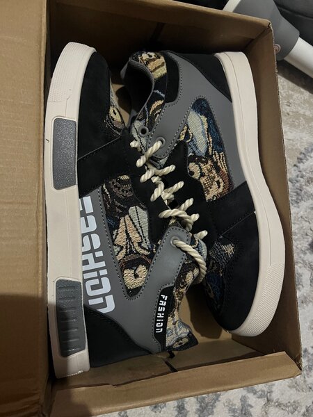 Крассовки мода 2025