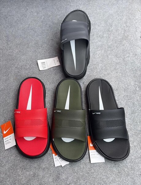 Sandales de plage Nike pour hommes