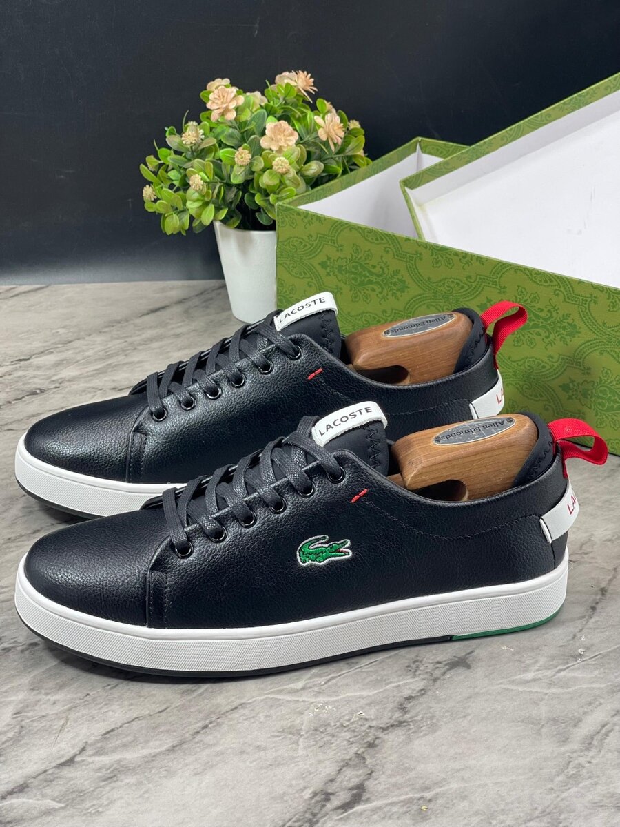 LACOSTE BLACK AND WHITE