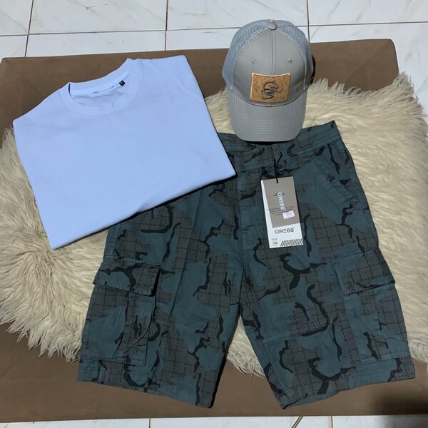 Cap, Tshirt and shorts