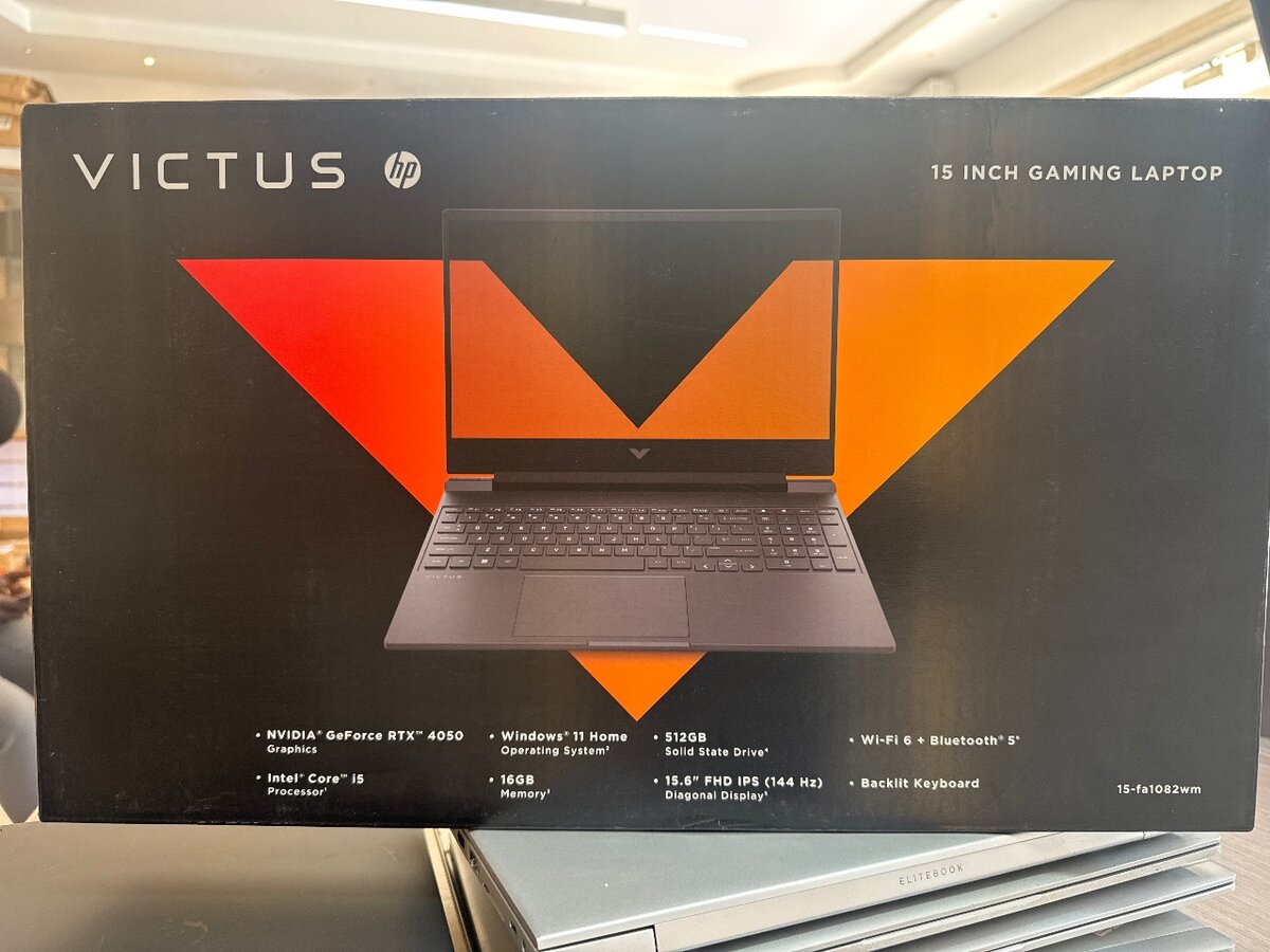 HP VICTUS (GRAPHICS LAPTOP)