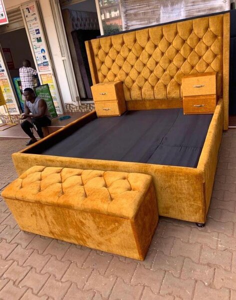 Queen size bed with two side drawers ottoman